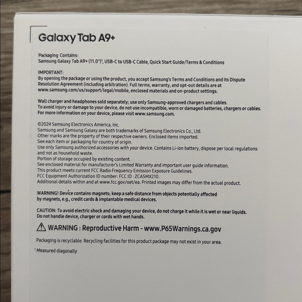 samsung galaxy tab A9+ in silver - Picture 4 of 5